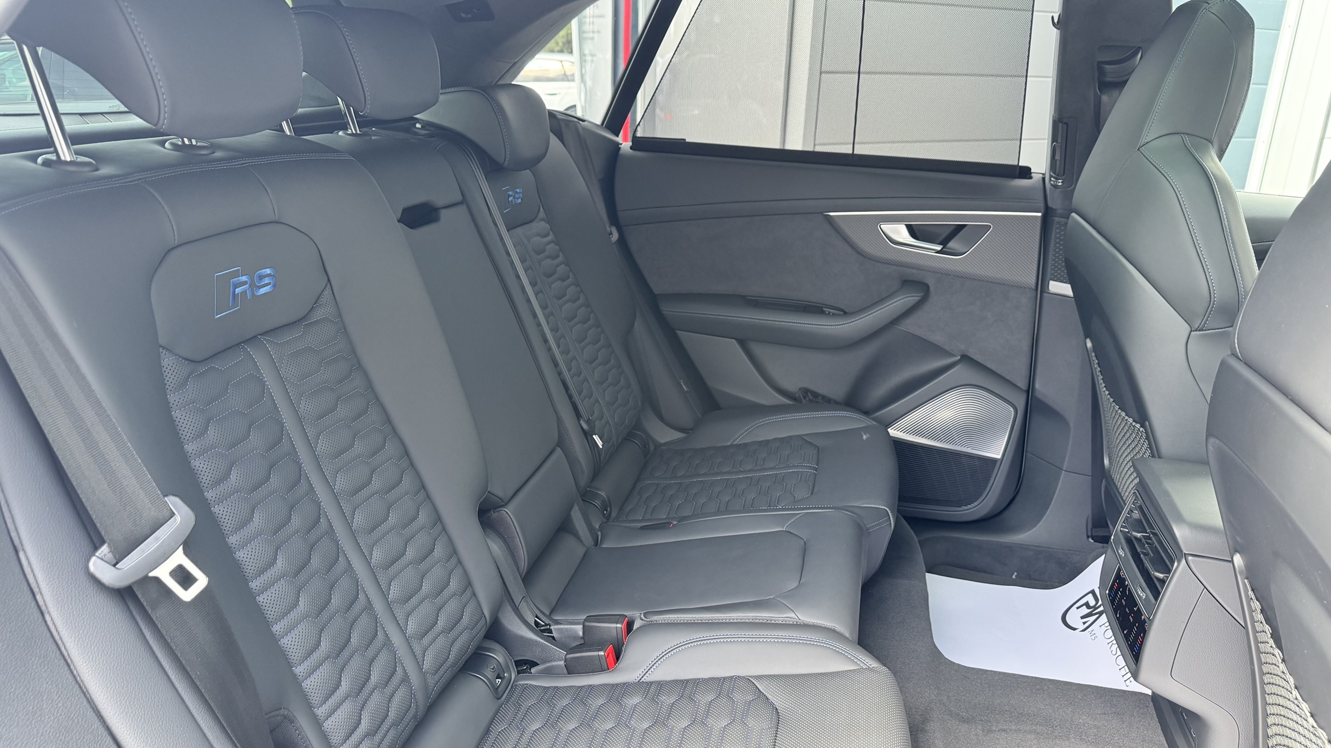 RS Q8 performance quattro tiptronic képe