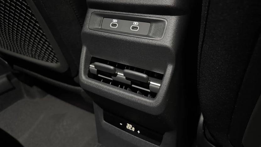 Q3 SB TDI 110 kW S tronic képe