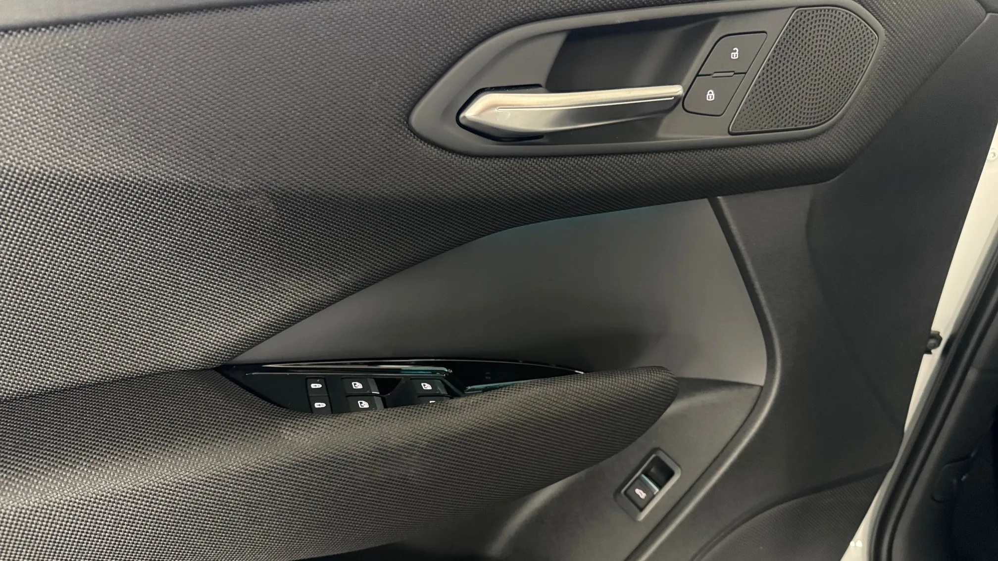 Q3 SB TDI 110 kW S tronic képe