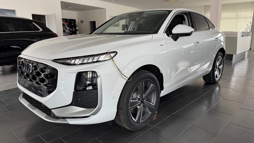 Q3 SB TDI 110 kW S tronic képe