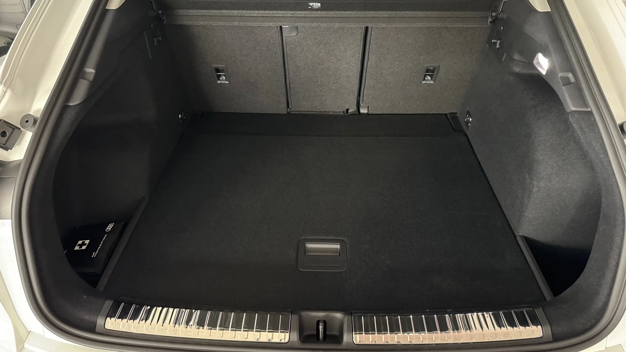 Q3 SB TDI 110 kW S tronic képe