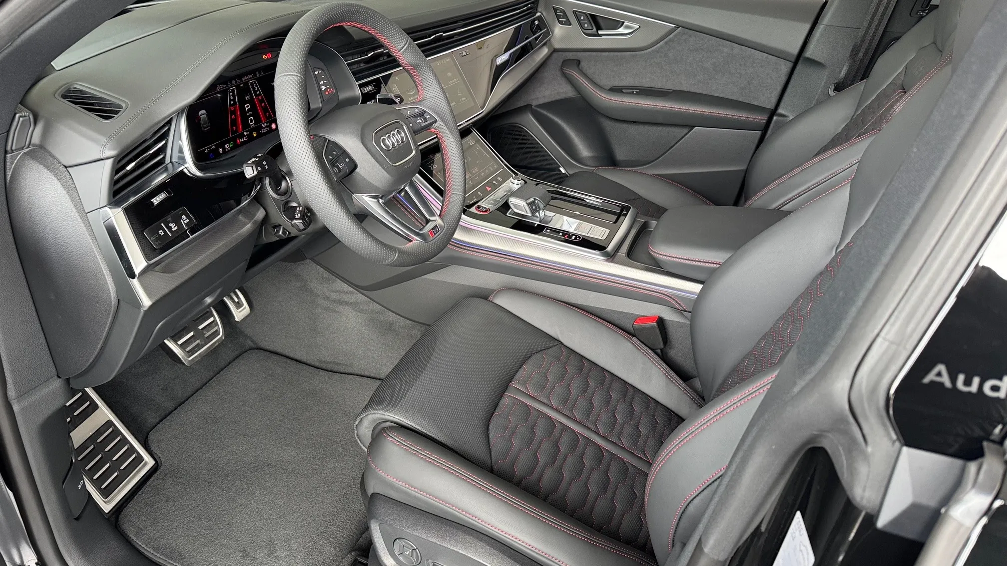 RS Q8 quattro tiptronic képe