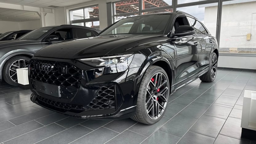 RS Q8 quattro tiptronic képe