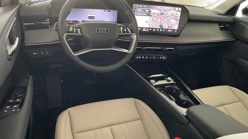 Q3 SUV TFSI 110 kW S tronic képe