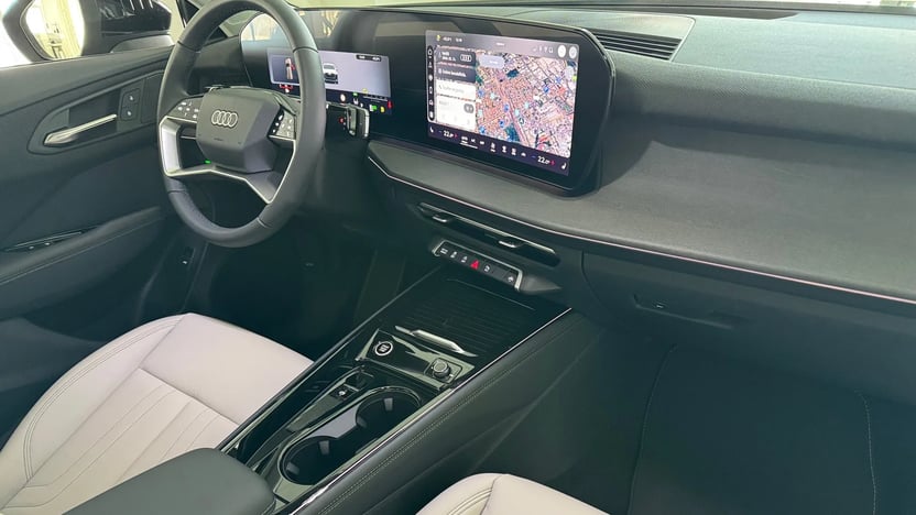 Q3 SUV TFSI 110 kW S tronic képe