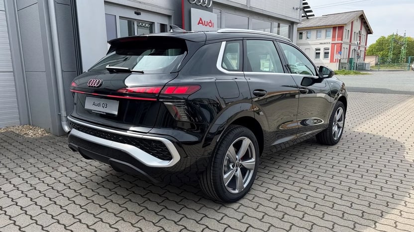 Q3 SUV TFSI 110 kW S tronic képe