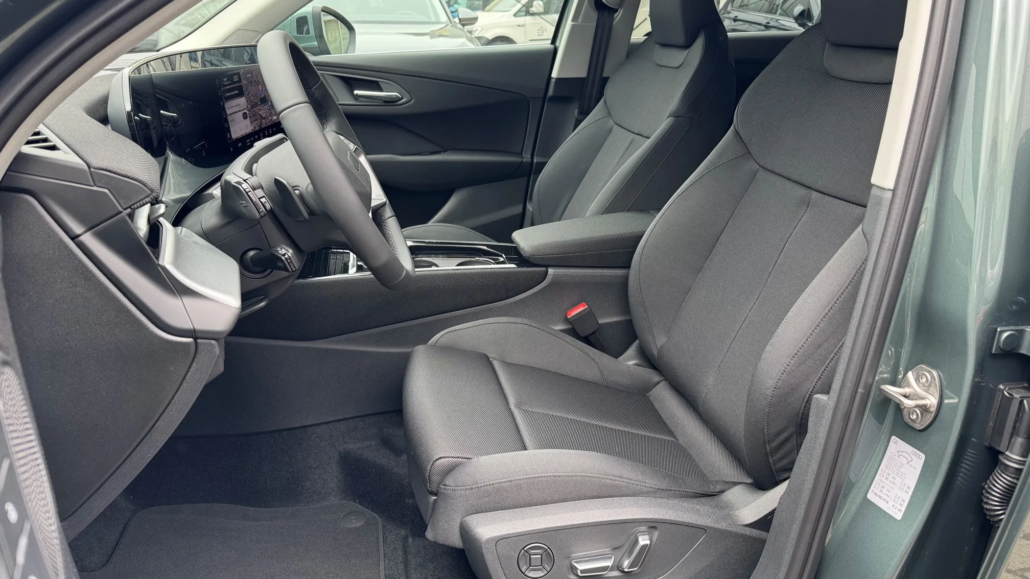 Q3 SUV TDI 110 kW S tronic képe