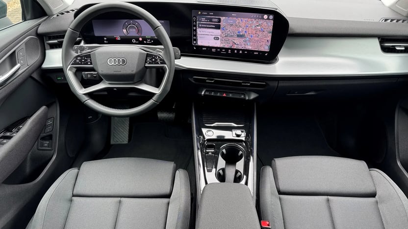 Q3 SUV TDI 110 kW S tronic képe