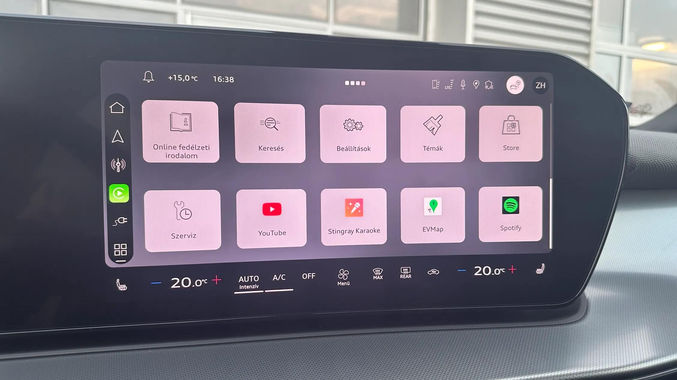 Q3 SB e-hybrid 200 kW S tronic képe