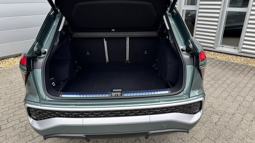 Q3 SUV TFSI quattro 150 kW S tronic képe
