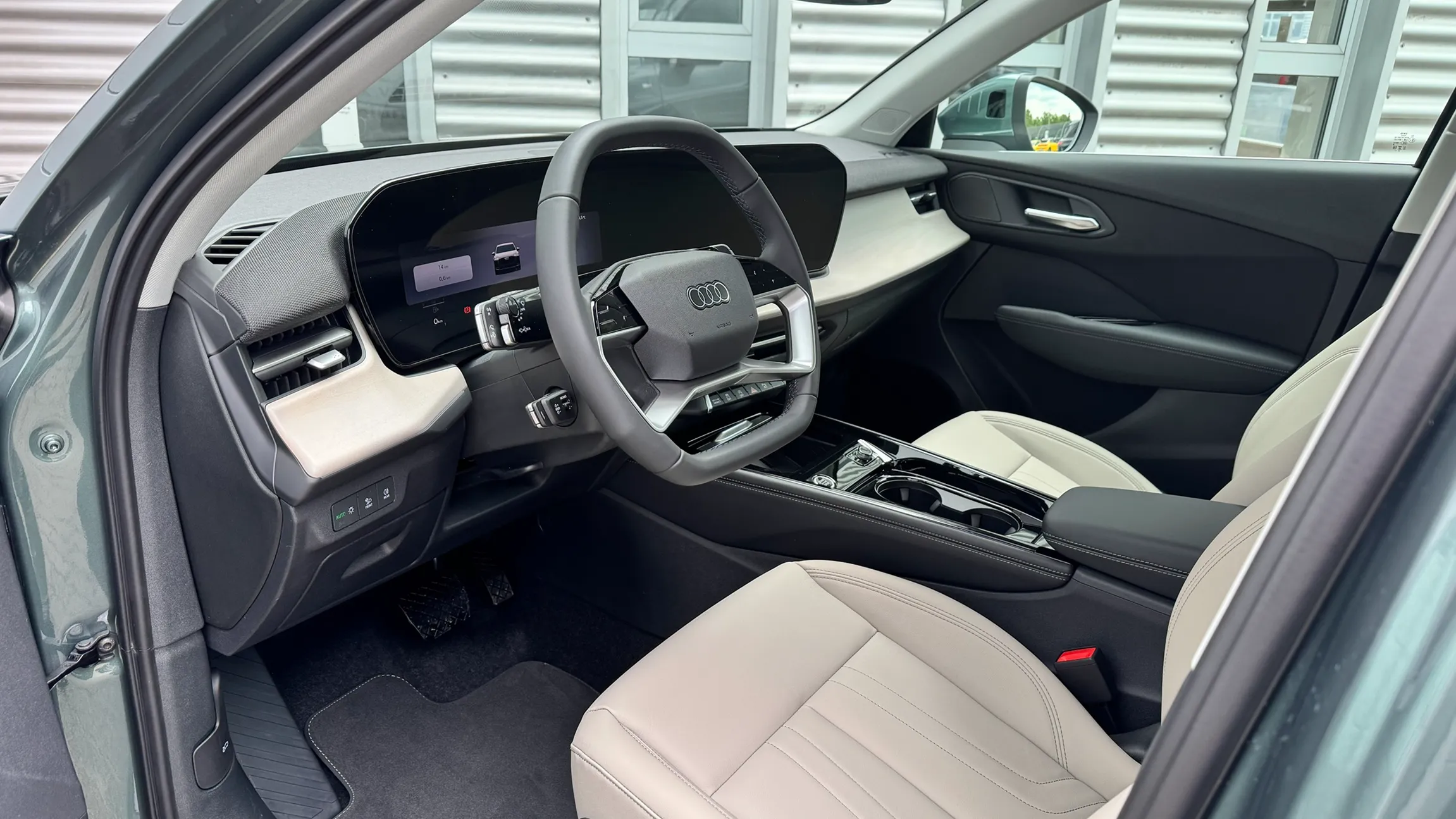 Q3 SUV TFSI quattro 150 kW S tronic képe