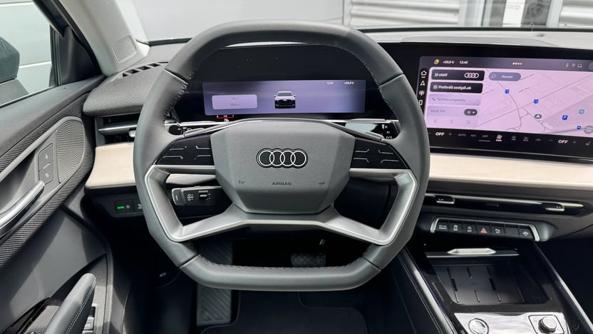 Q3 SUV TFSI quattro 150 kW S tronic képe