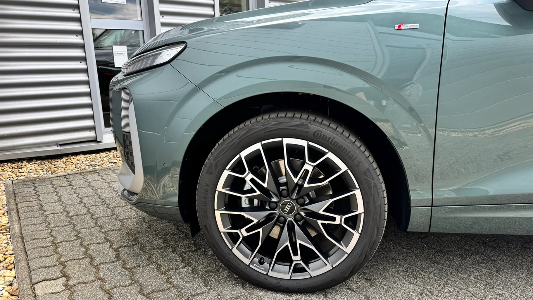 Q3 SUV TFSI quattro 150 kW S tronic képe