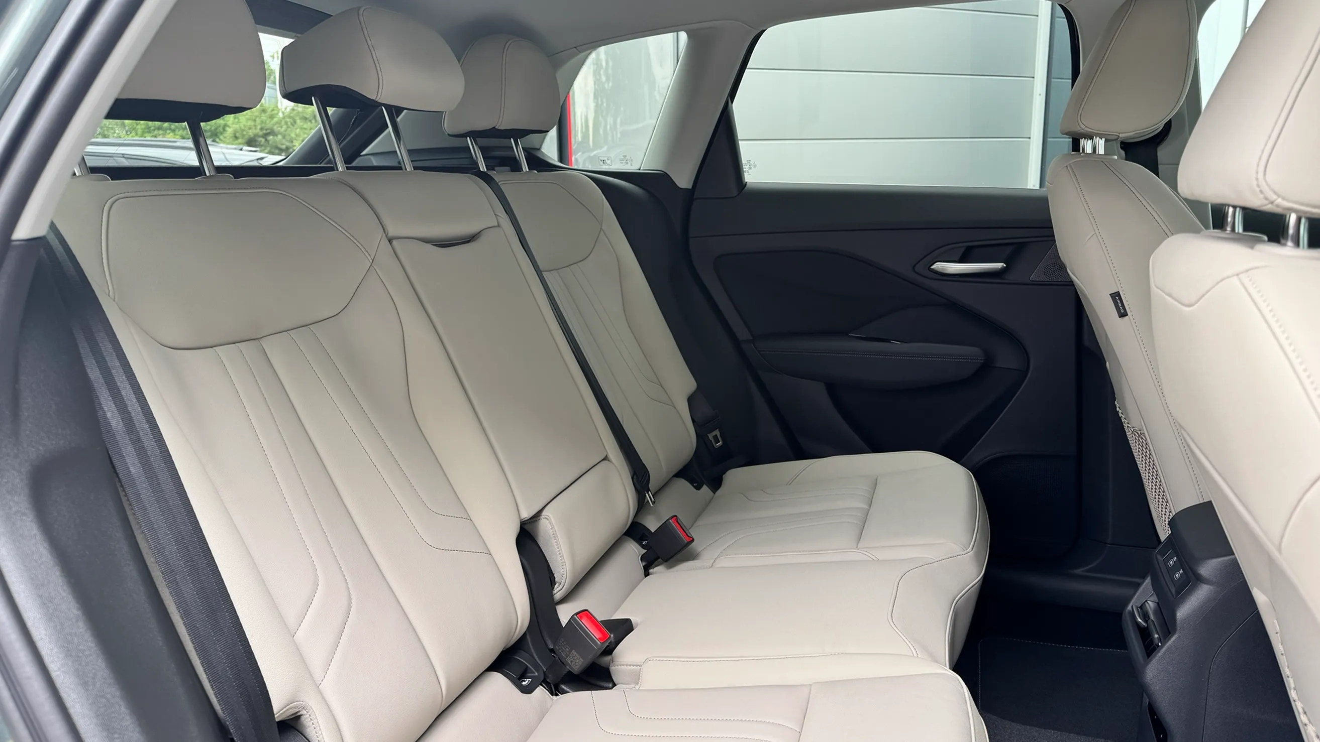 Q3 SUV TFSI quattro 150 kW S tronic képe