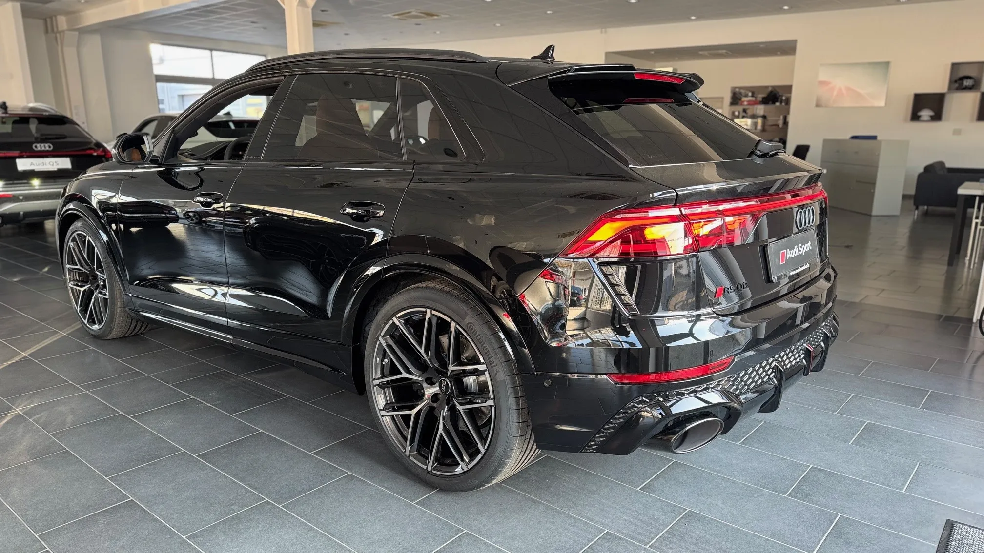 RS Q8 quattro tiptronic képe