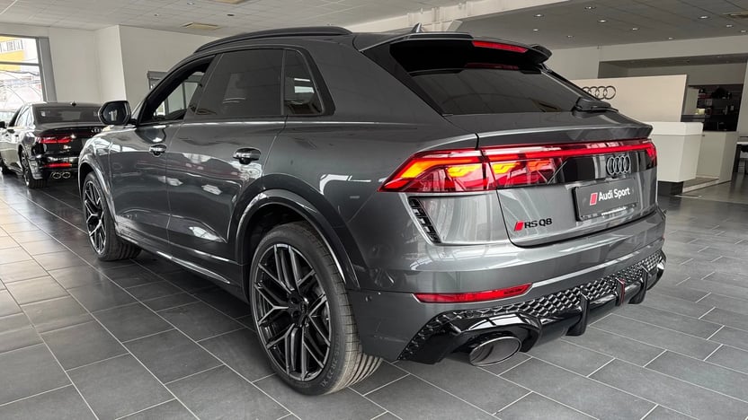 RS Q8 quattro tiptronic képe