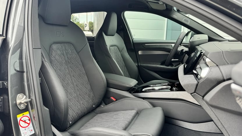 A6 Avant 50 TDI quattro S tronic képe