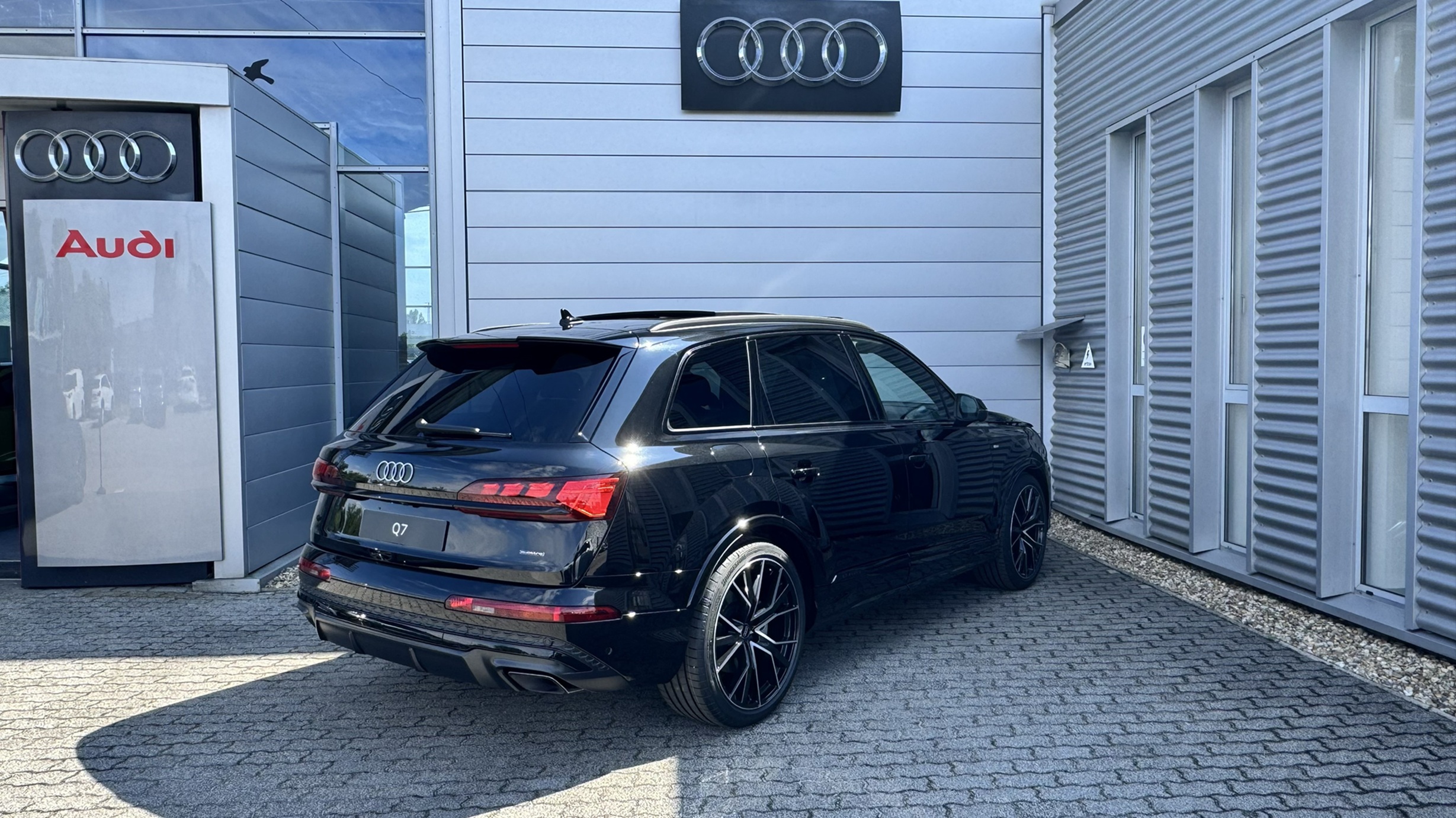 Q7 S line 50 TDI quattro tiptronic Icon képe