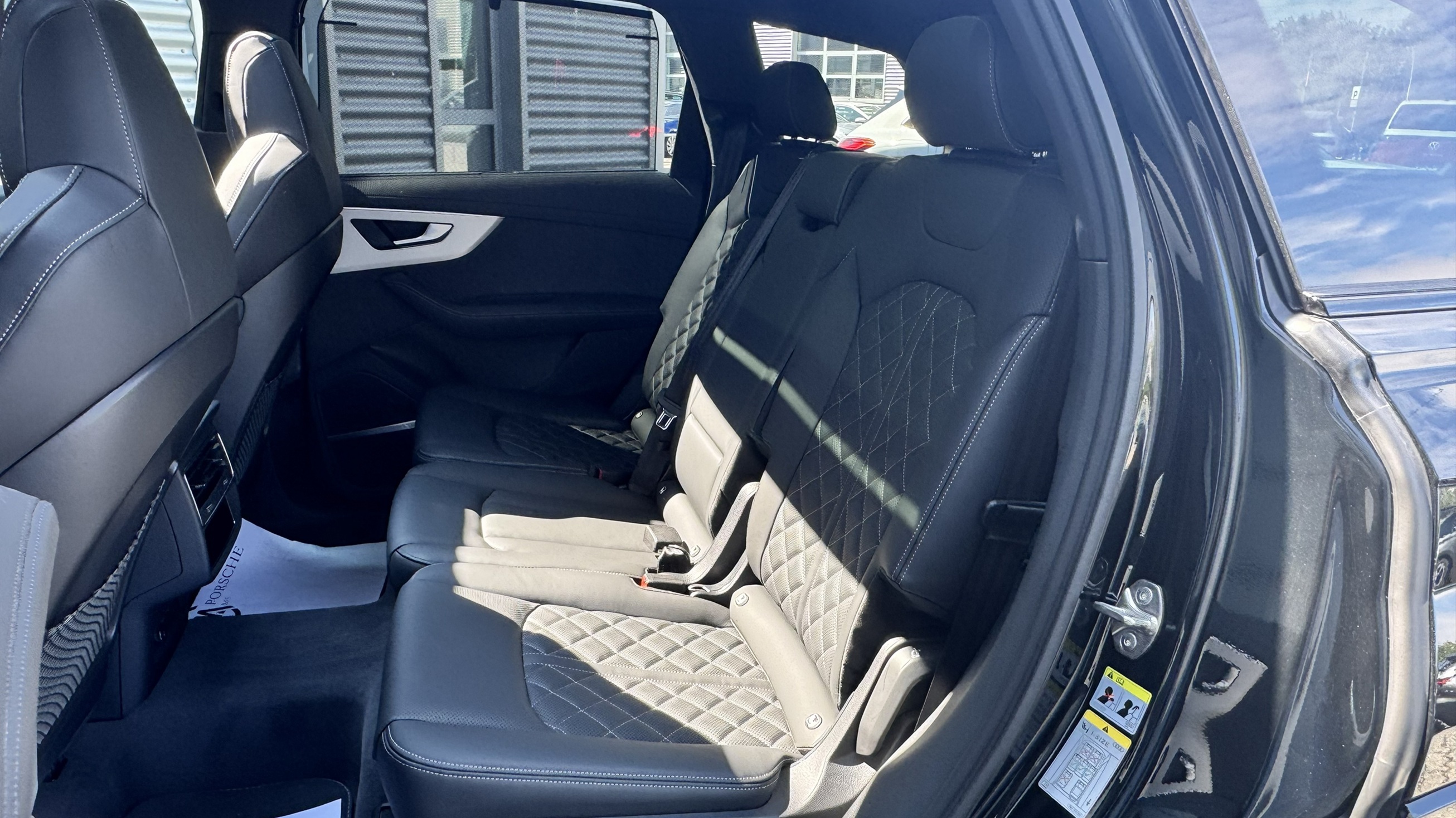 Q7 S line 50 TDI quattro tiptronic Icon képe