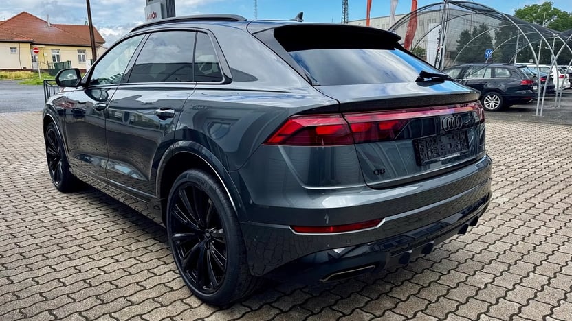Q8 50 TDI quattro tiptronic képe