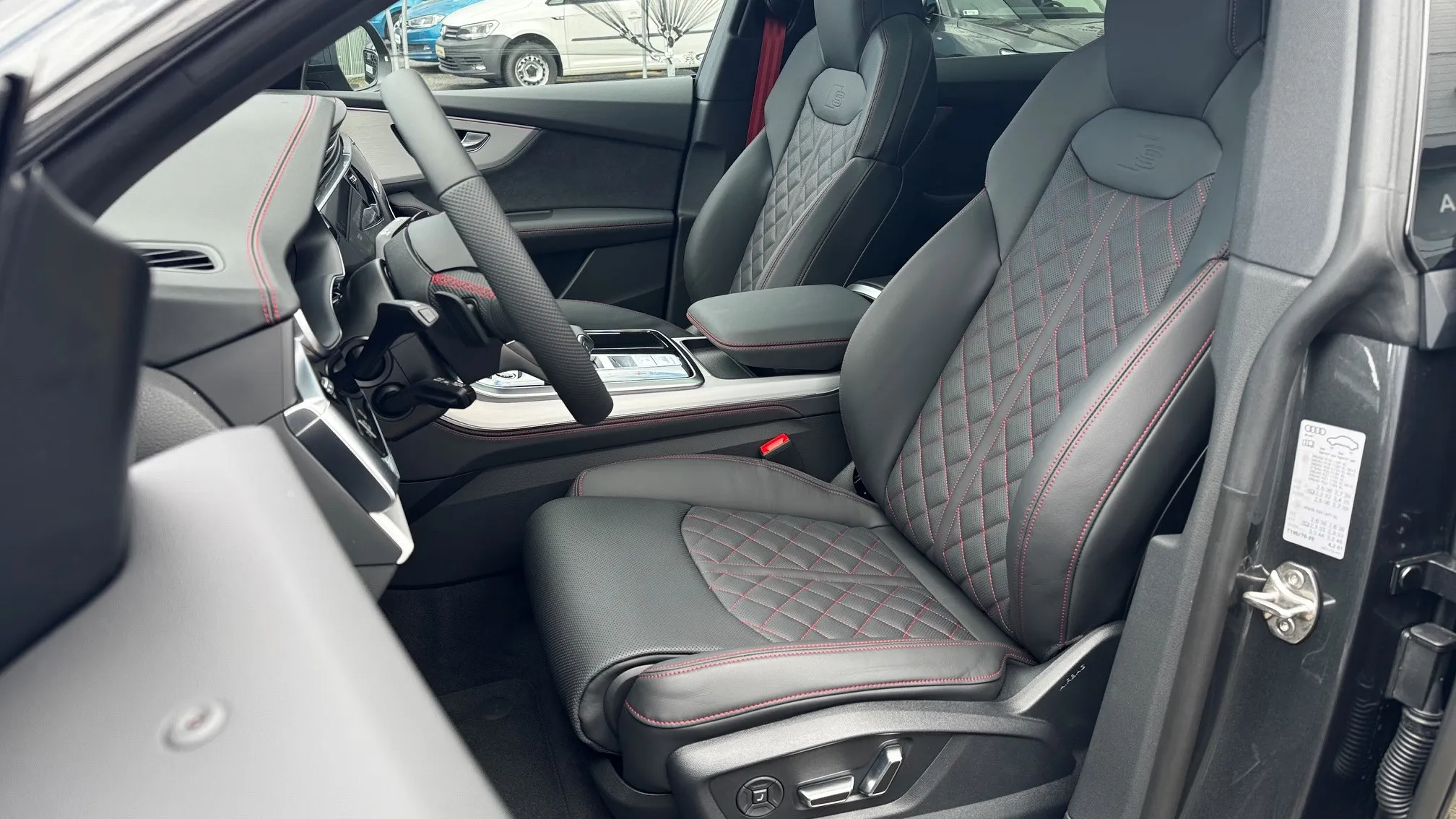 Q8 50 TDI quattro tiptronic képe
