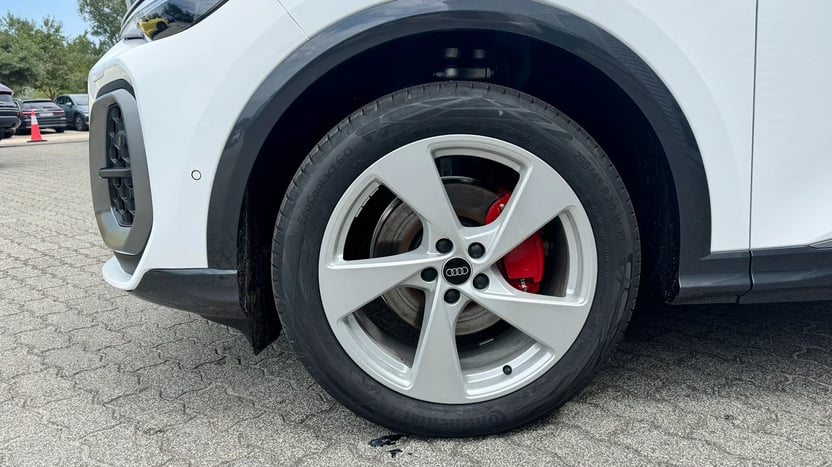Q5 40 TDI quattro S tronic XTRA képe