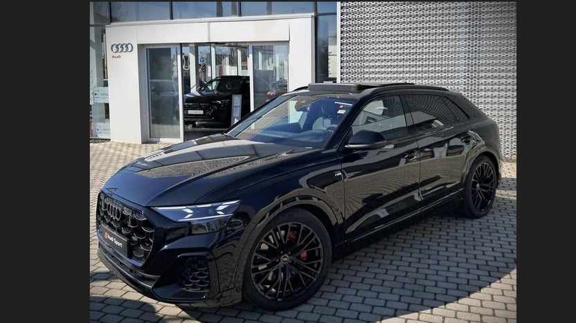 Q8 60 TFSI e quattro tiptronic képe