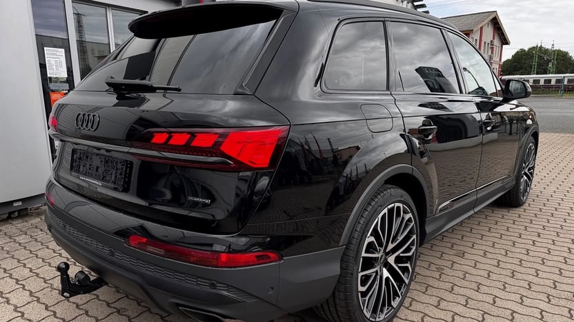 Q7 50 TDI quattro tiptronic képe