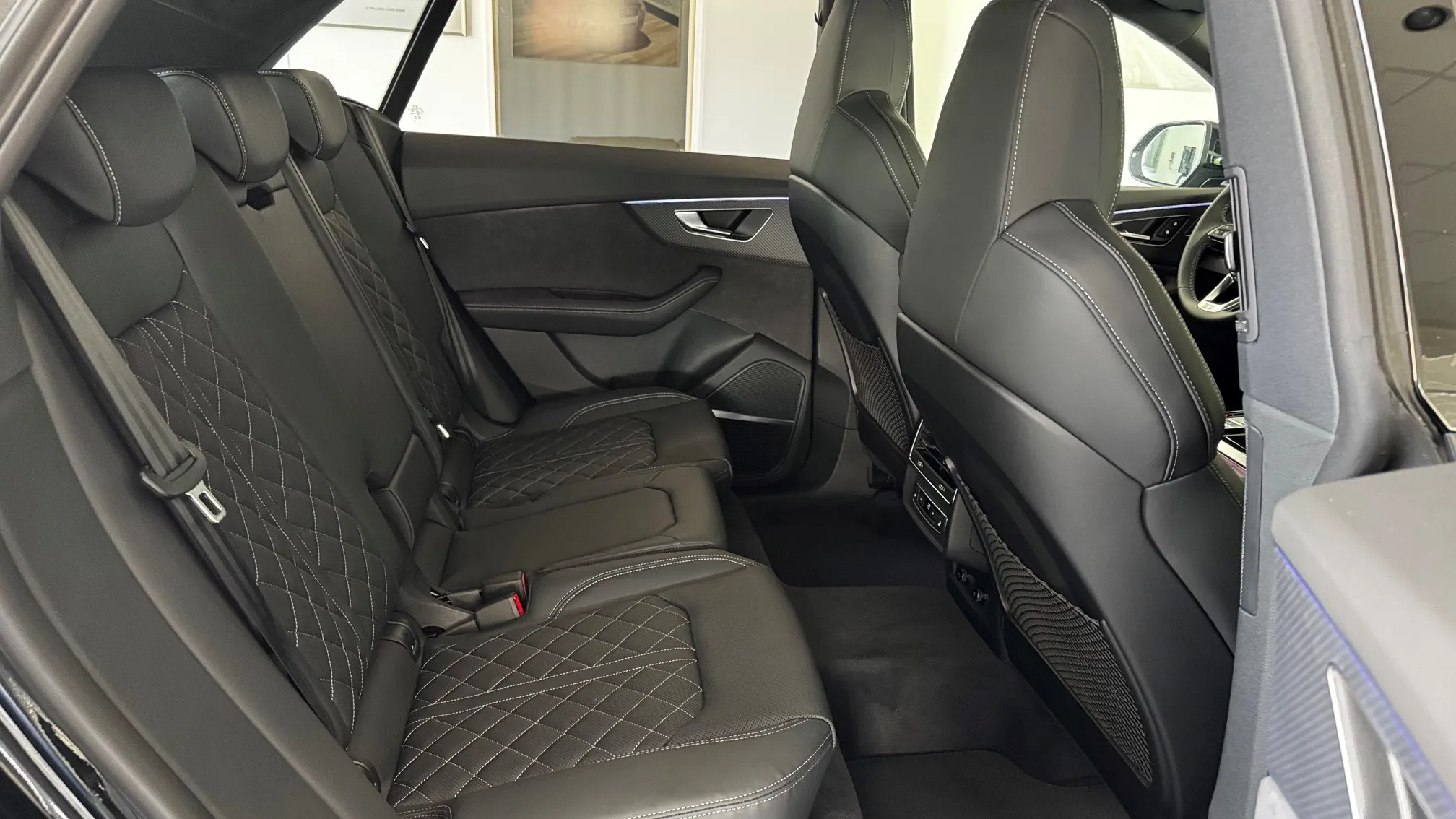 Q8 55 TFSI e quattro tiptronic képe