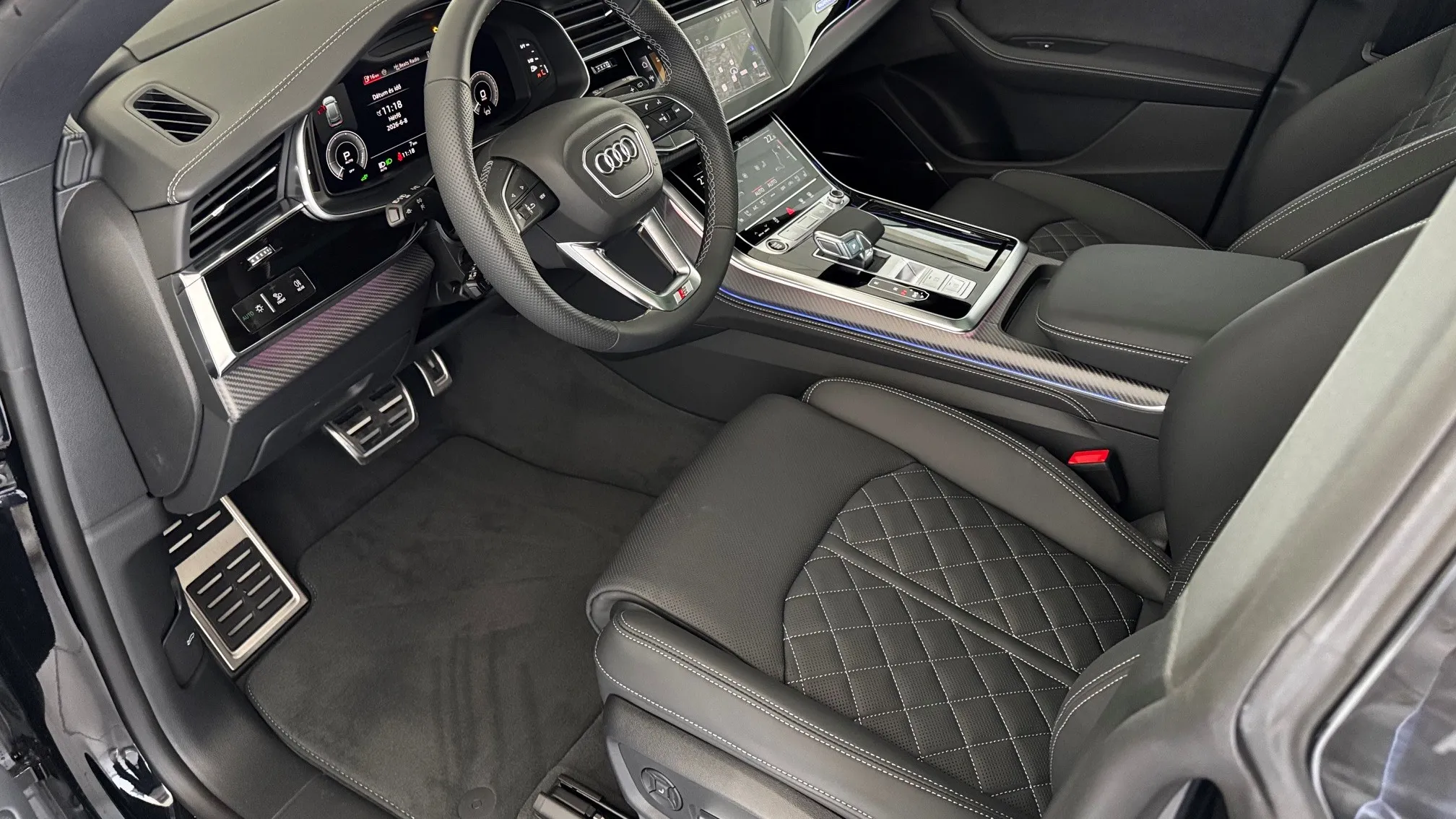 Q8 55 TFSI e quattro tiptronic képe