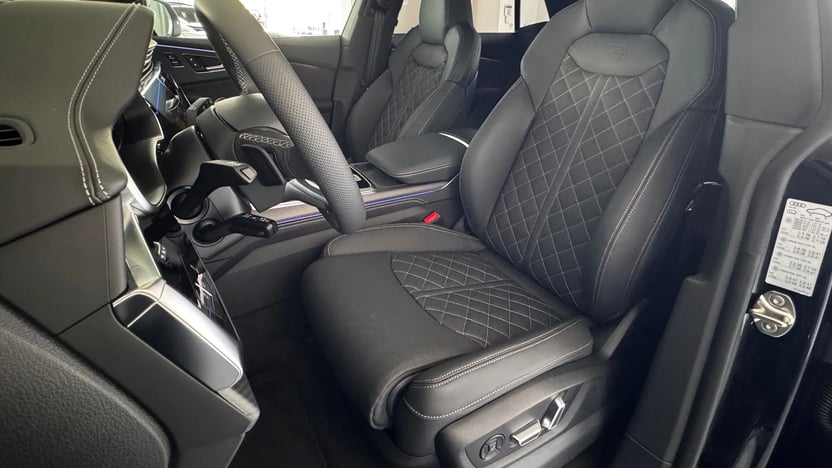 Q8 55 TFSI e quattro tiptronic képe