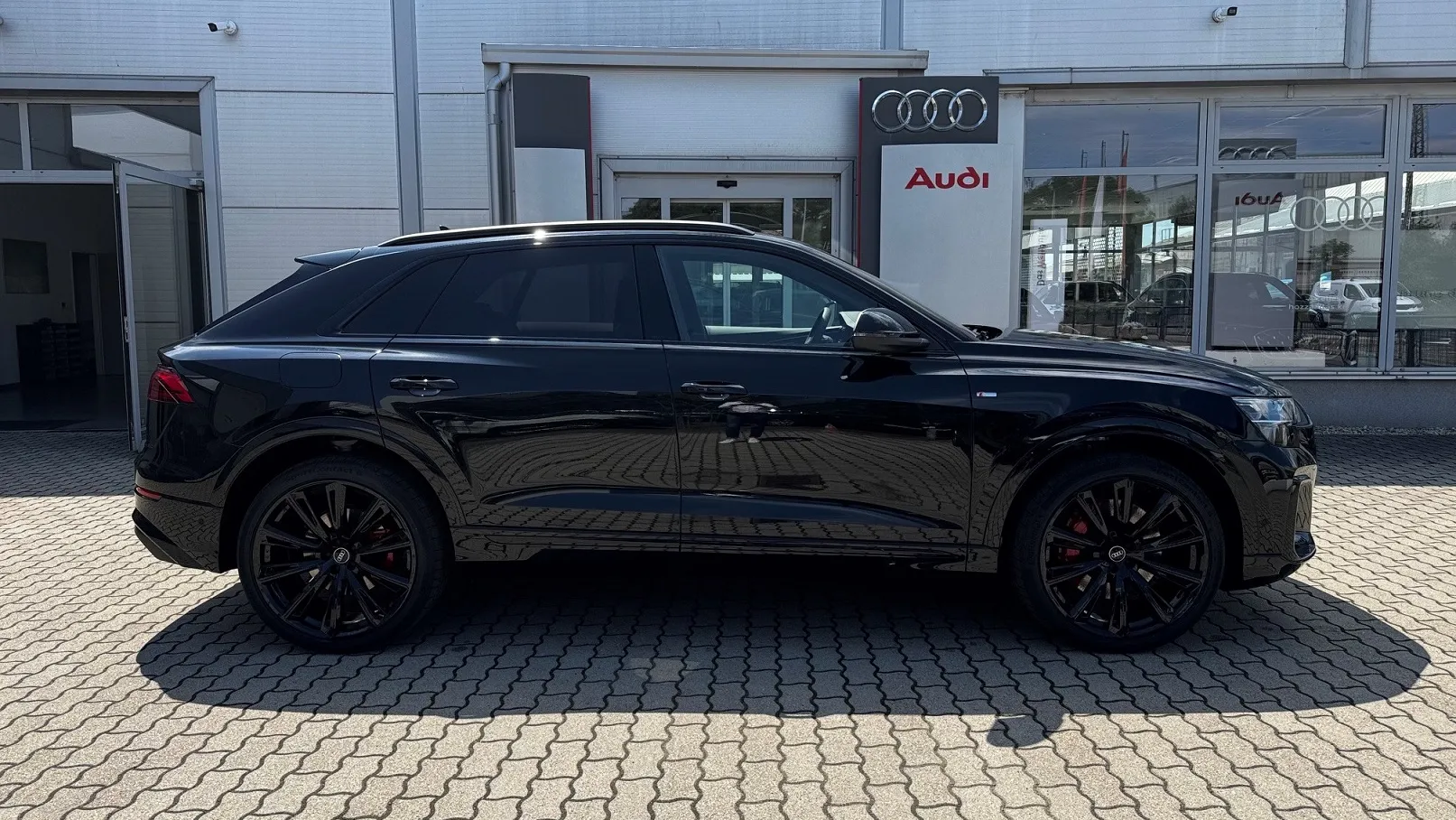 Q8 55 TFSI e quattro tiptronic képe