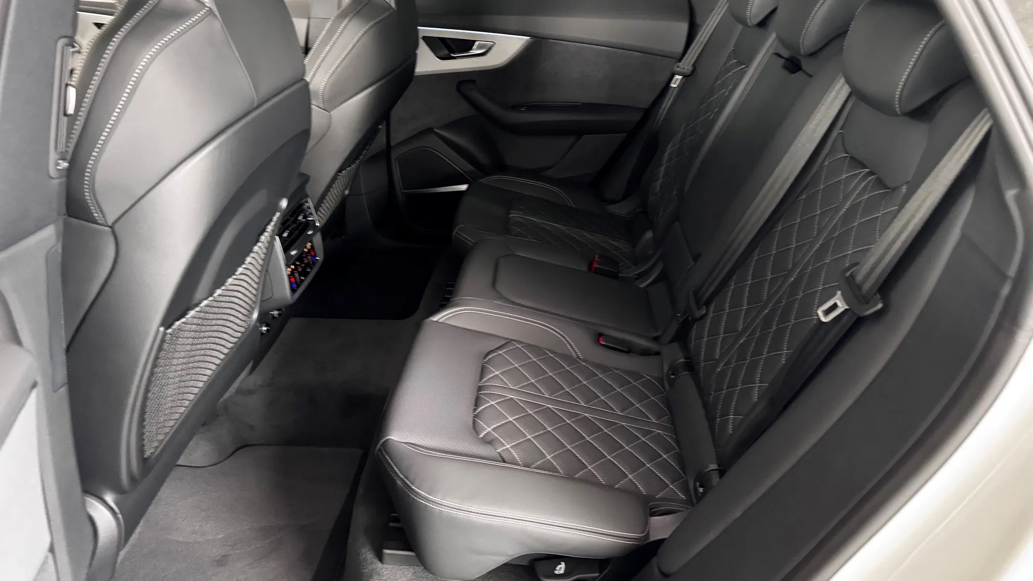 Q8 50 TDI quattro tiptronic képe