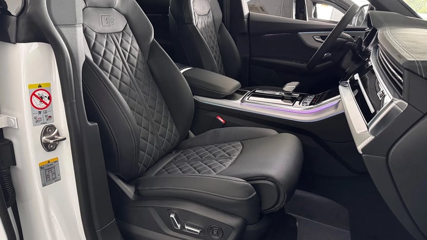 Q8 50 TDI quattro tiptronic képe