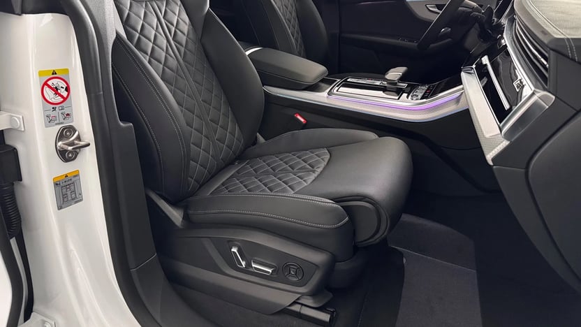 Q8 50 TDI quattro tiptronic képe