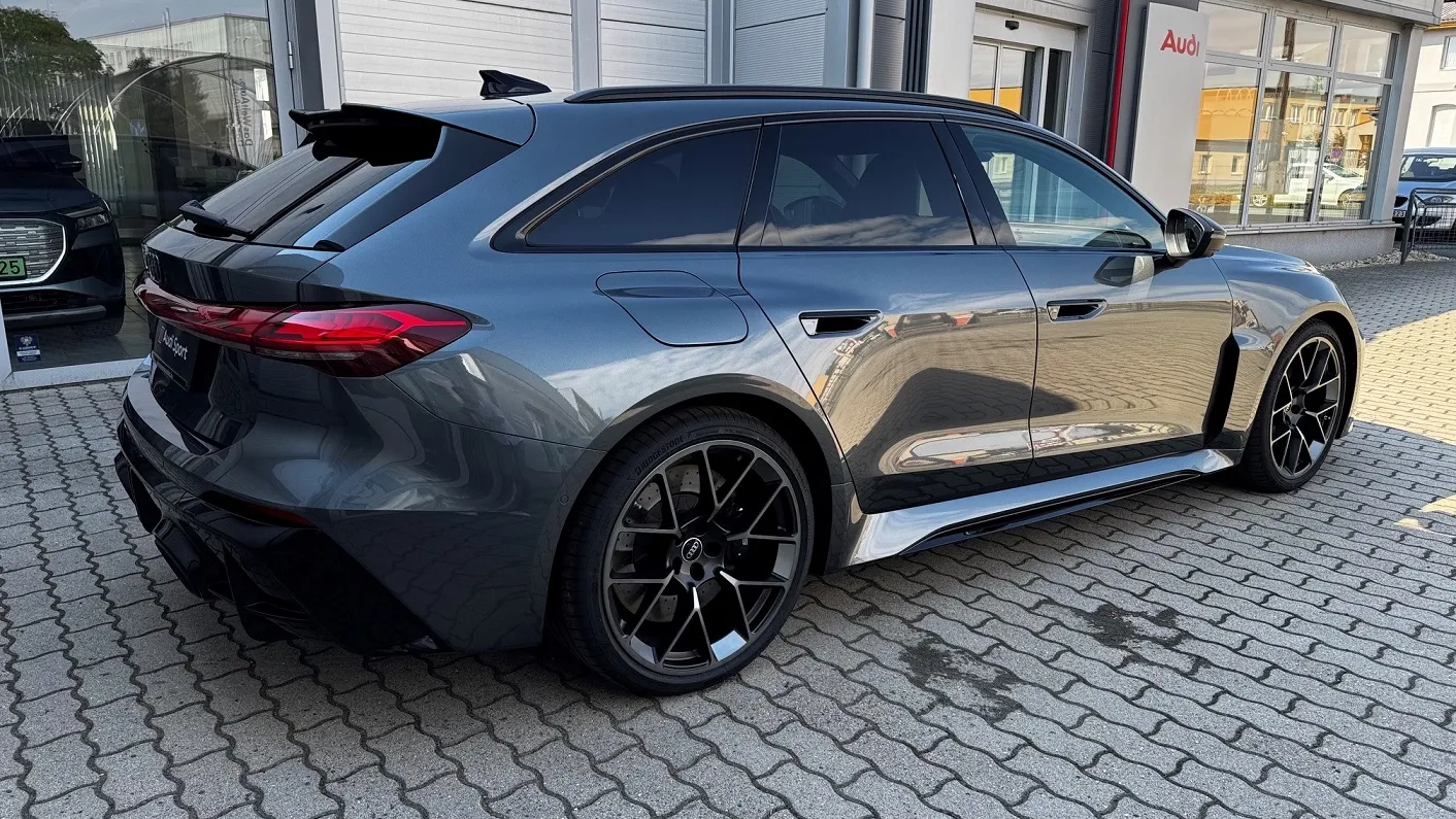 RS 5 Avant 470 kW tiptronic képe