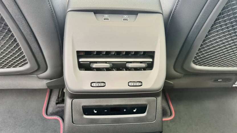 A5 Limousine 40 TFSI quattro S tronic képe