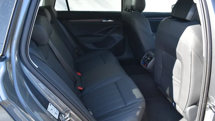 Superb Combi L&amp;K 2.0 TDI 4x4 DSG SCR képe