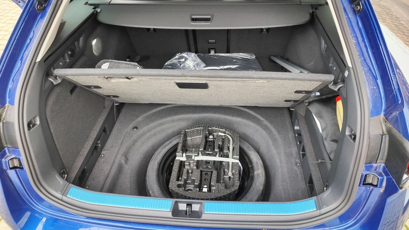 Superb Combi Selection 2.0 TDI DSG SCR képe