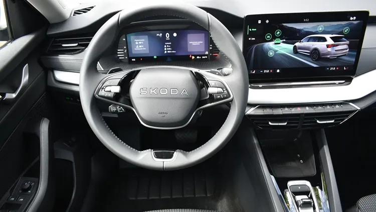 Octavia Combi Sel. 1.5 TSI DSG mHEV ACT képe