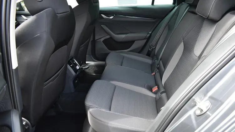 Octavia Combi Sel. 1.5 TSI DSG mHEV ACT képe