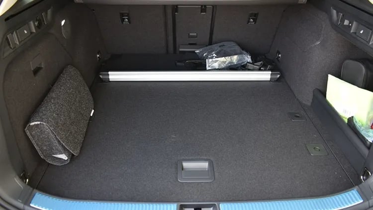 Superb Combi L&amp;K 2.0 TDI 4x4 DSG SCR képe