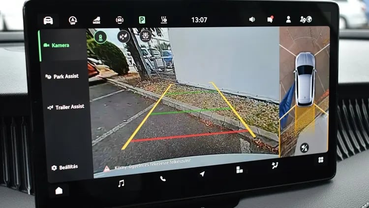 Superb Combi SL 2.0 TDI 4x4 DSG SCR képe