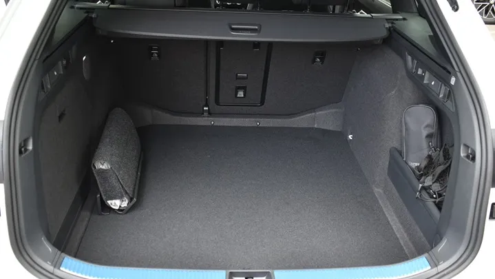 Superb Combi SL 2.0 TDI 4x4 DSG SCR képe