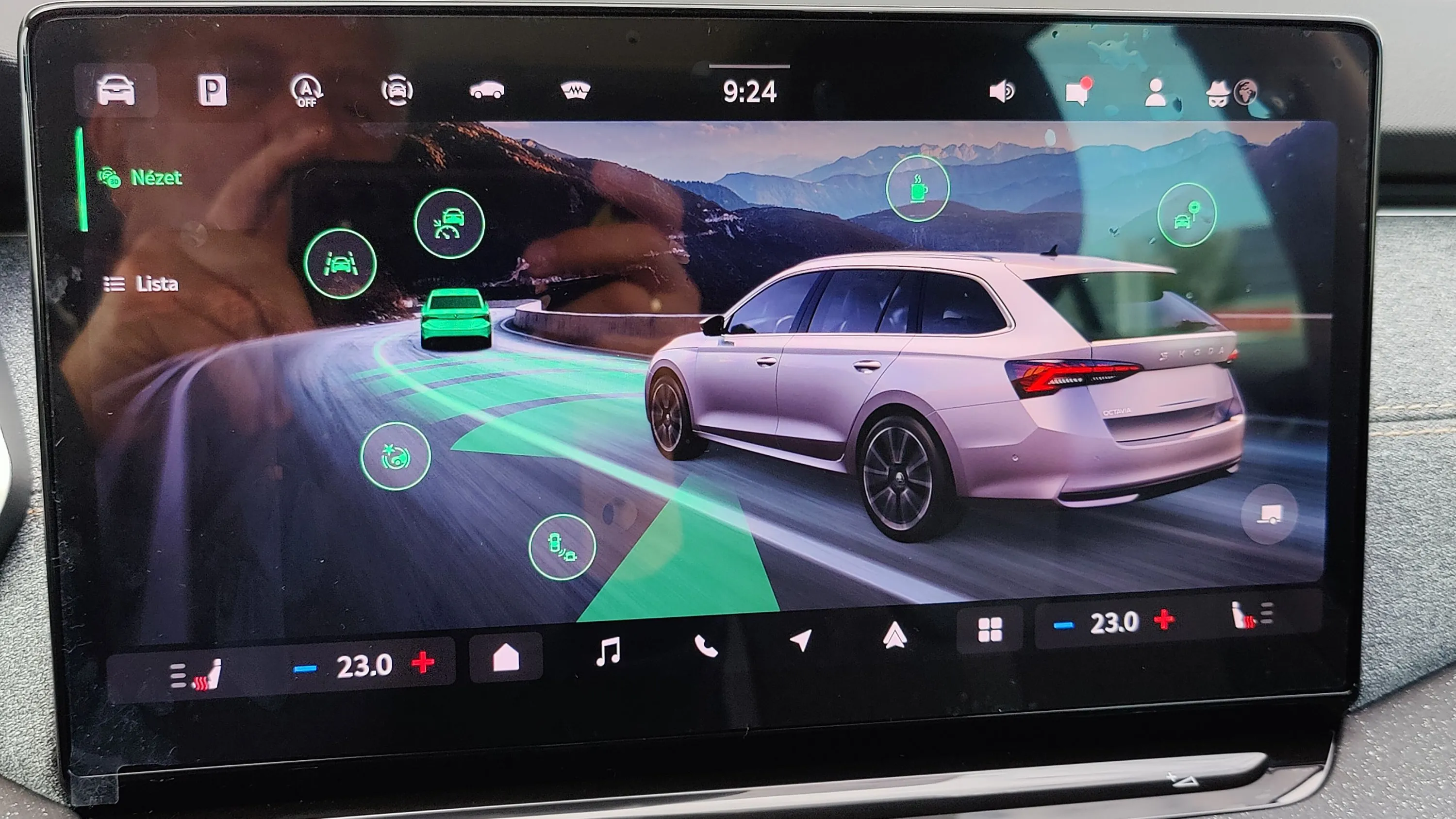 Octavia Combi Selection 2.0 TDI DSG SCR képe