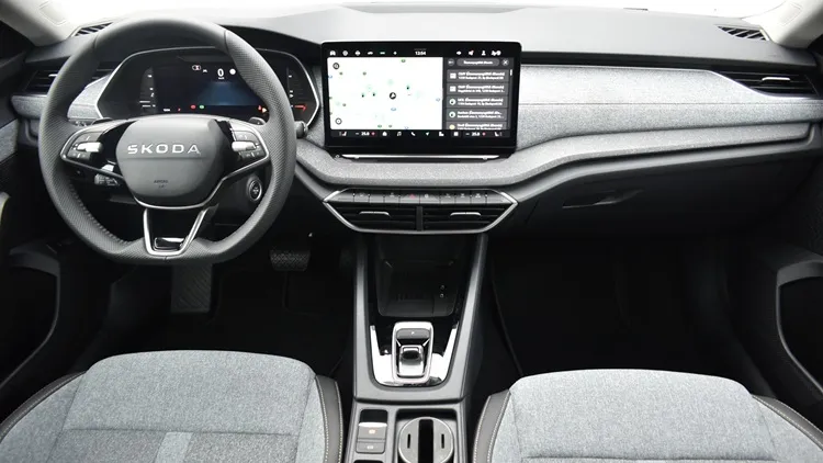 Octavia Combi Selection 2.0 TDI DSG SCR képe