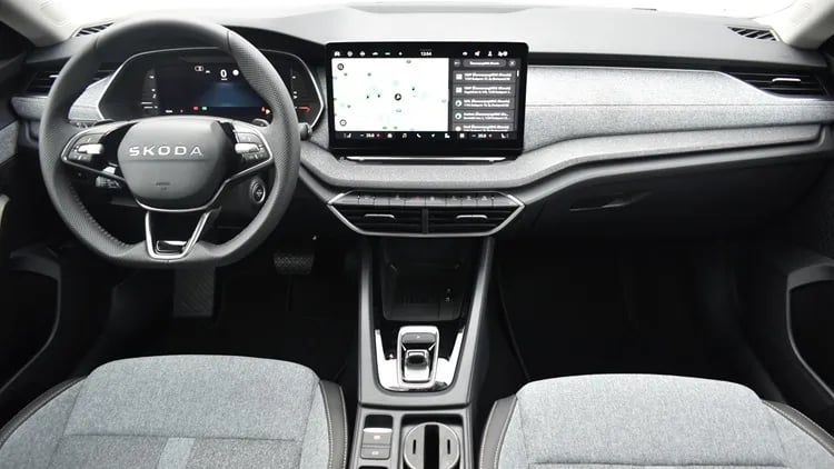 Octavia Combi Selection 2.0 TDI DSG SCR képe