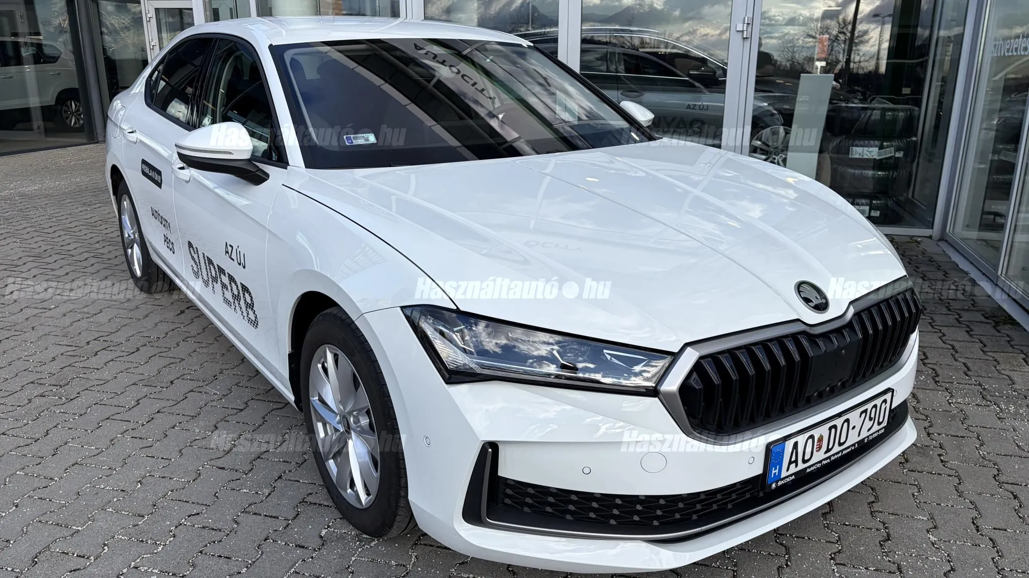 Superb Selection 2.0 TDI DSG SCR képe