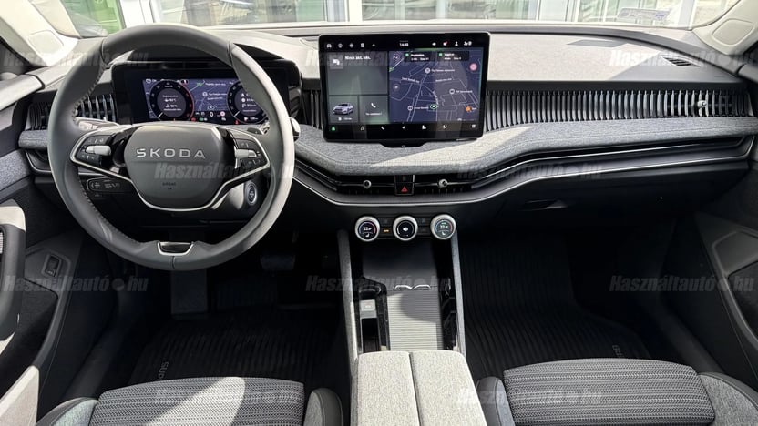 Superb Selection 2.0 TDI DSG SCR képe