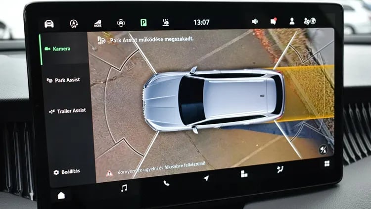 Superb Combi SL 2.0 TDI 4x4 DSG SCR képe